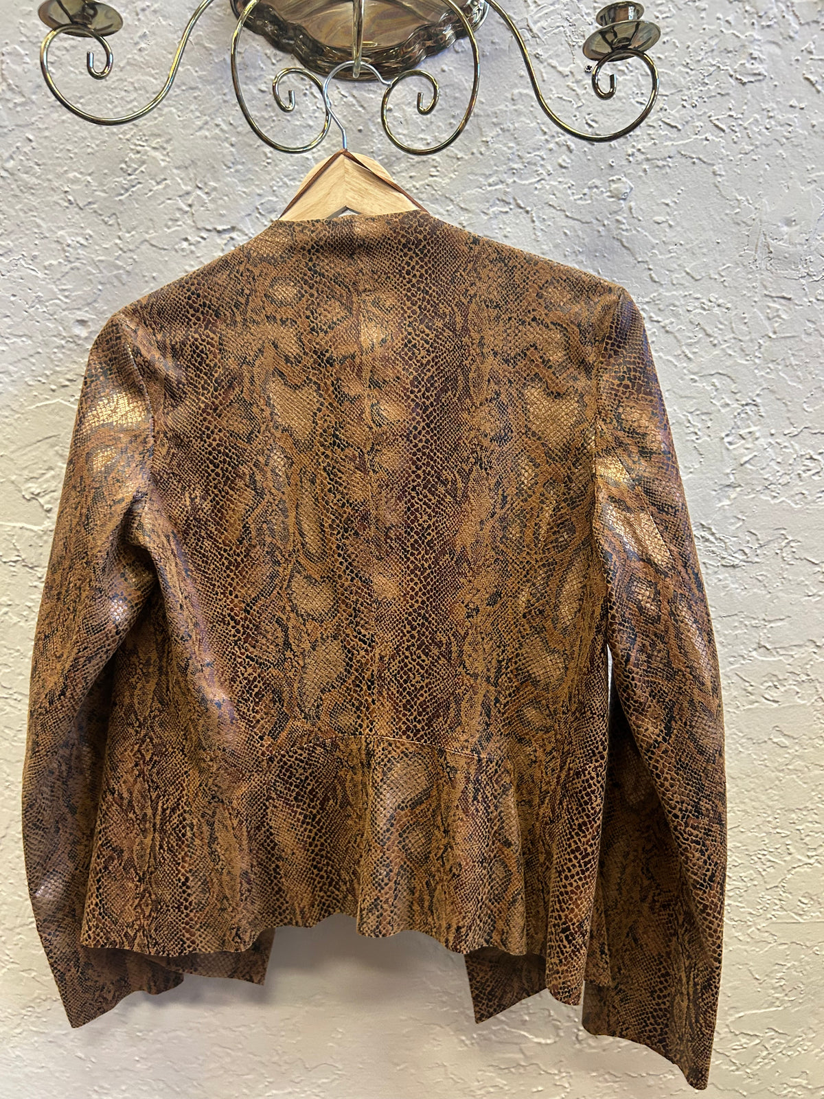 Zara 2pc snake print skirt and blazer szS